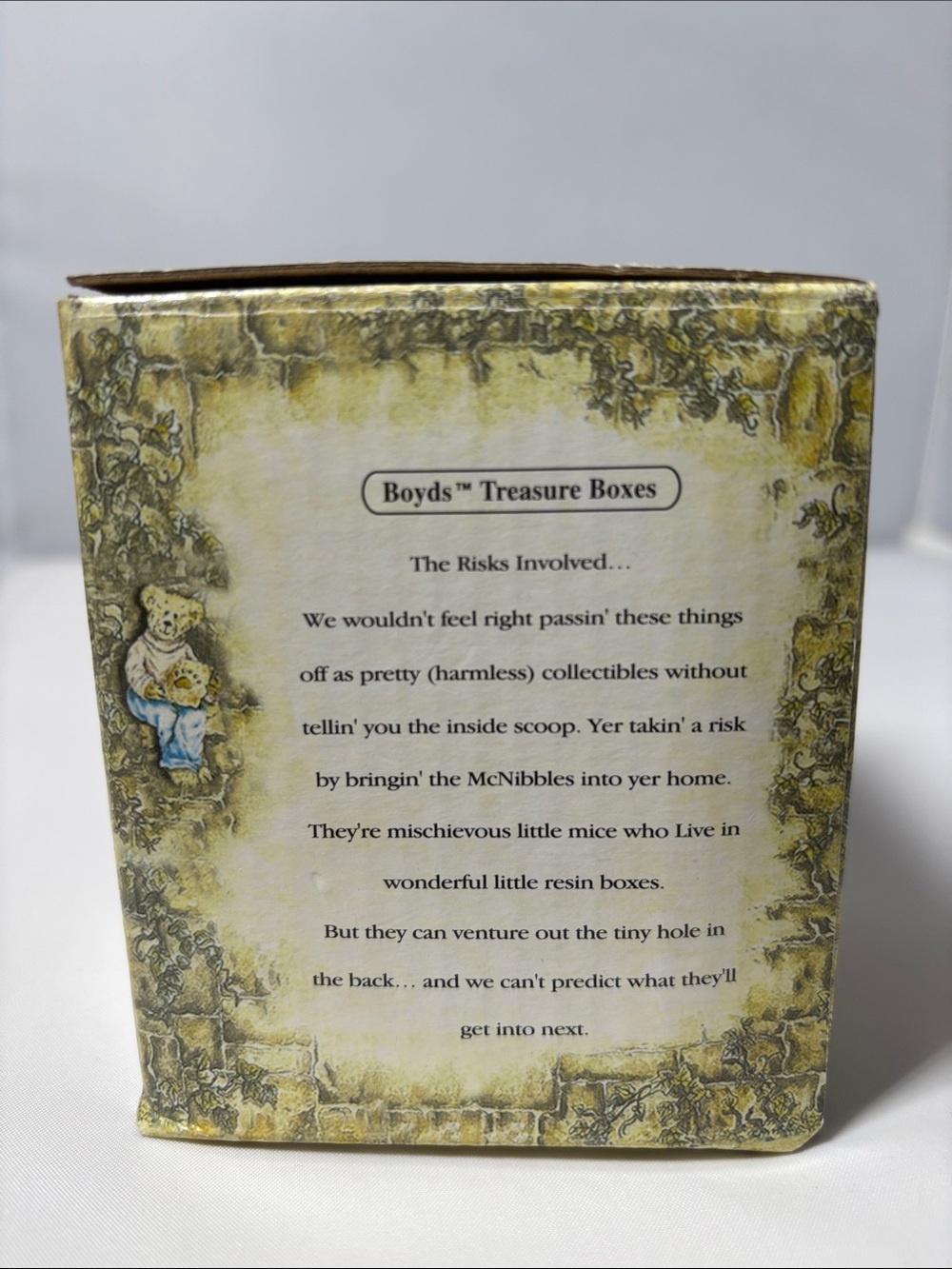 Boyds and Longaberger Sage Basketblooms Treasure Box - Picture 3 of 14